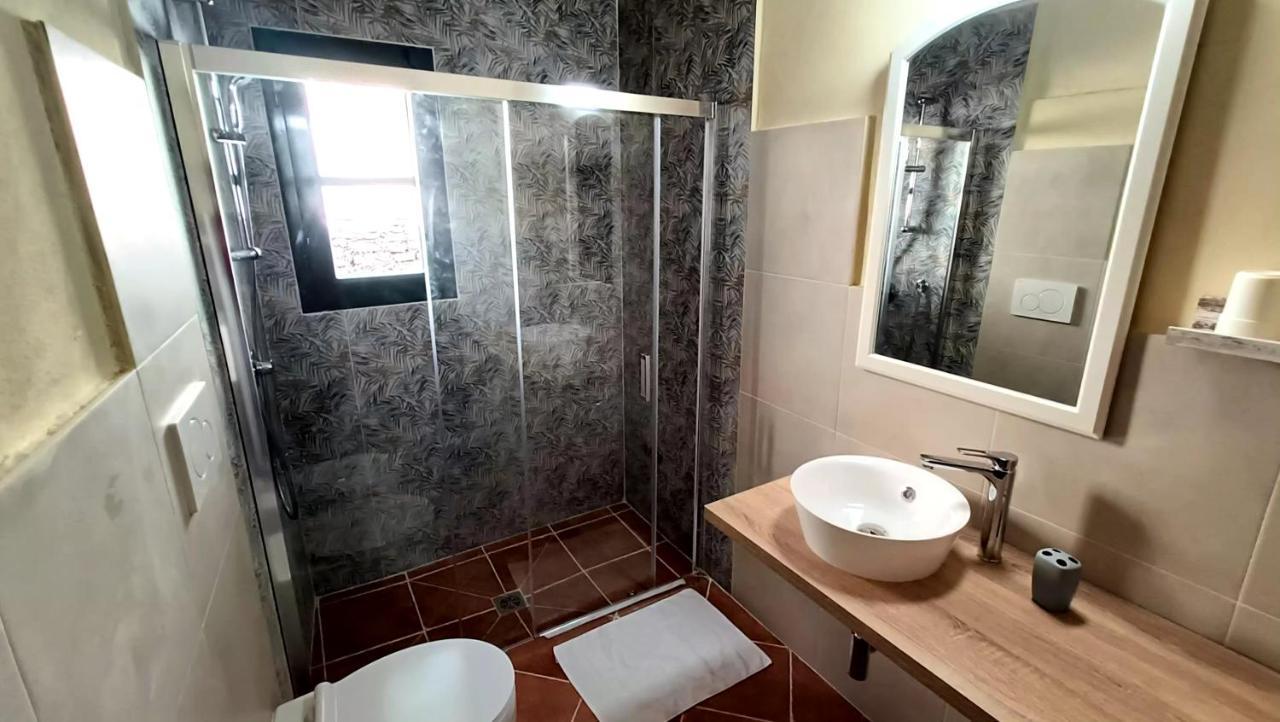 Borgo Fajani Pension Terricciola Buitenkant foto