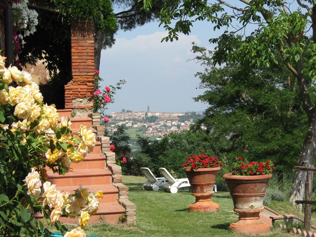 Borgo Fajani Pension Terricciola Buitenkant foto