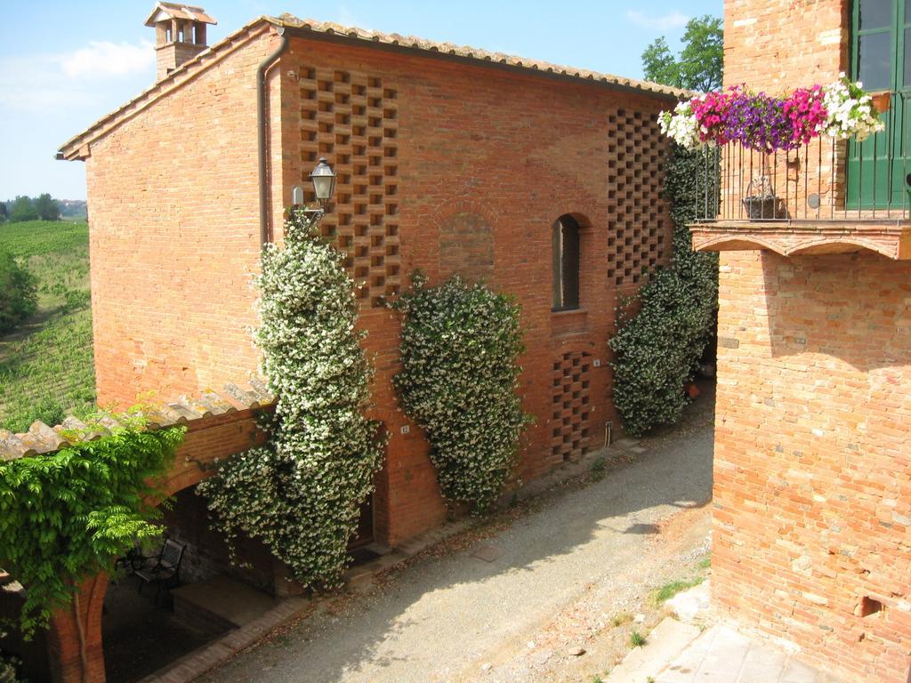 Borgo Fajani Pension Terricciola Buitenkant foto