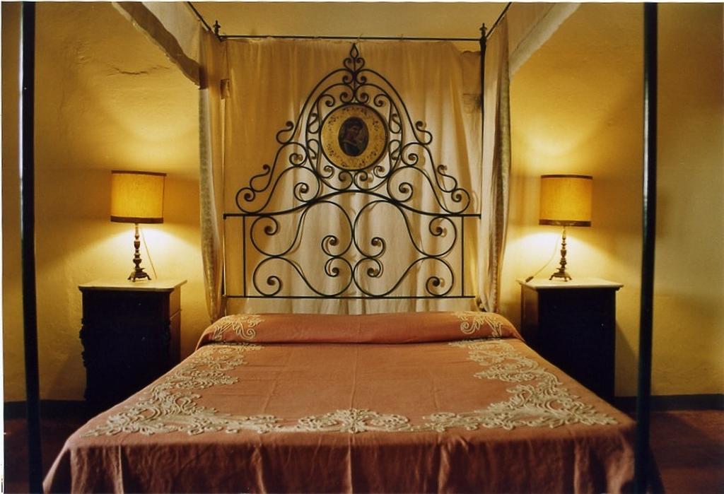 Borgo Fajani Pension Terricciola Buitenkant foto